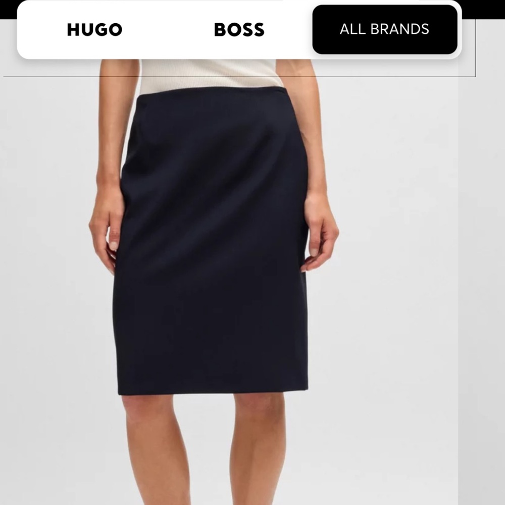 Hugo BOSS Elegant dark eggplant color Pencil Skirt